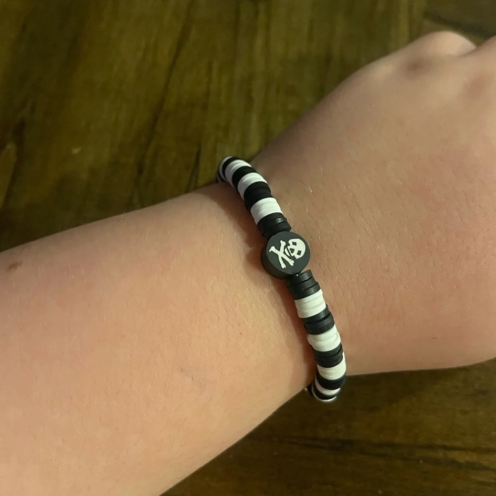 Handcrafted Skull Bracelet with Hoop Earrings by Kat - Picture 2 of 3
